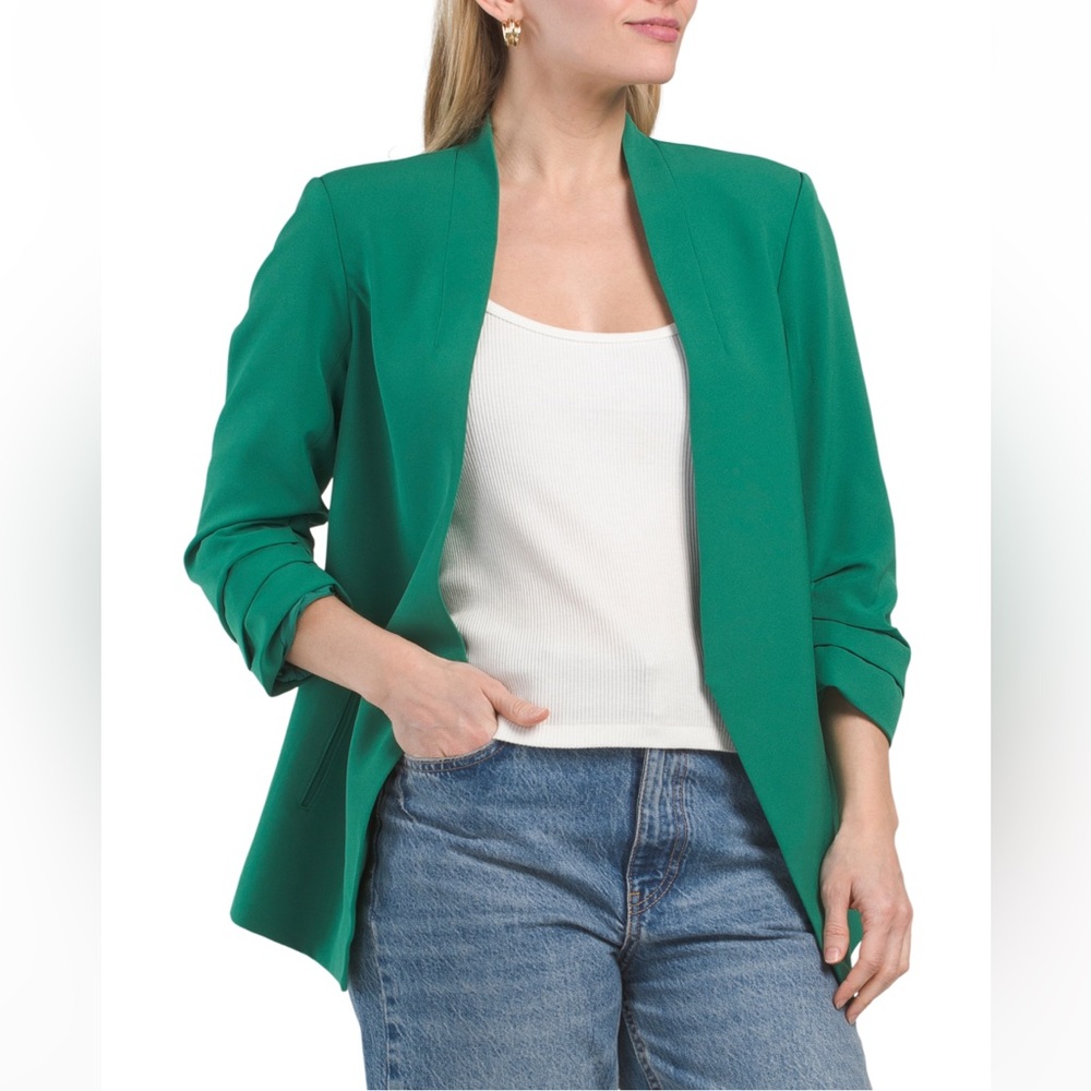 🎉LAST PIECE🎉RACHEL ZOE Regular Size Power Blazer